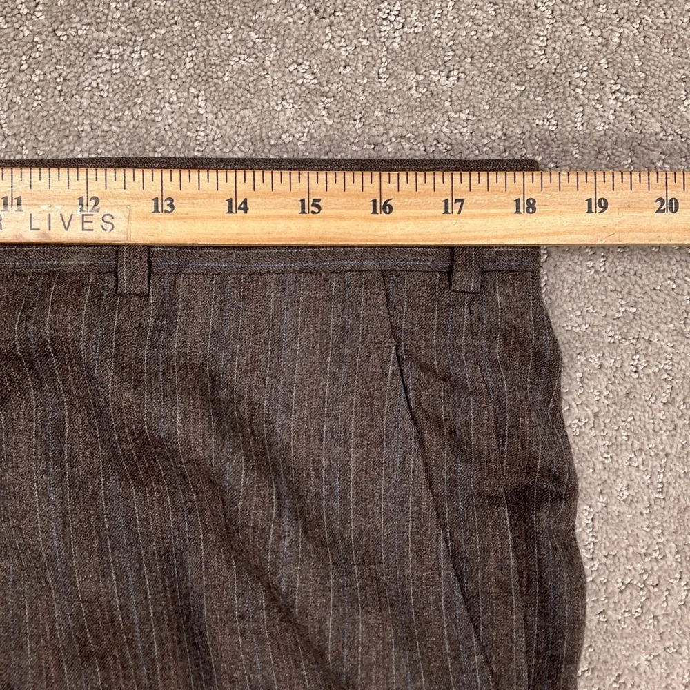 Hart Schaffner Marx Suit Mens 44R 36W Brown Geigers‎ Pinstripe Wool